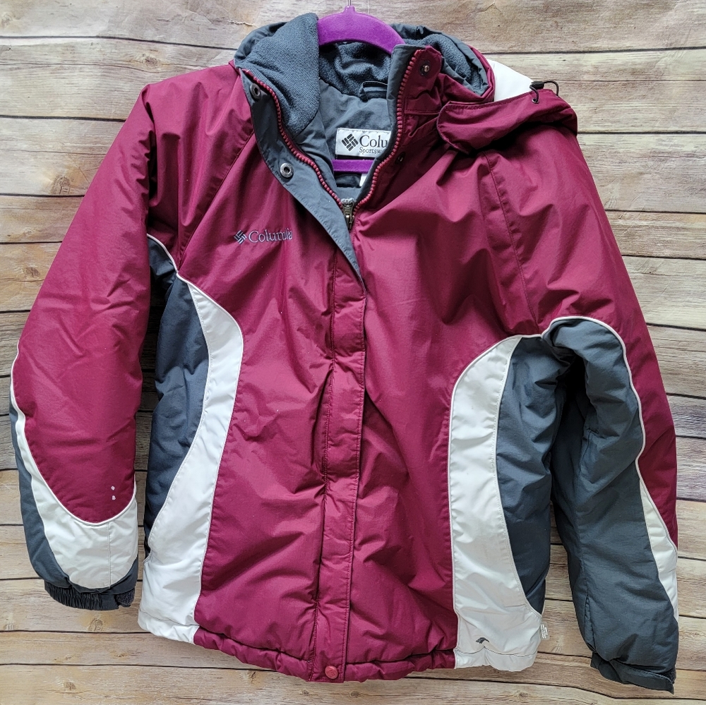 Columbia M